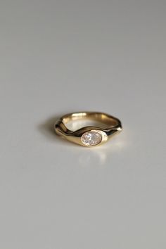 Isabel 18K Gold Ring w. Champagne Diamond Organic Lines, 18k Gold Ring, Sofia, Nature Inspiration, Champagne, 18k Gold