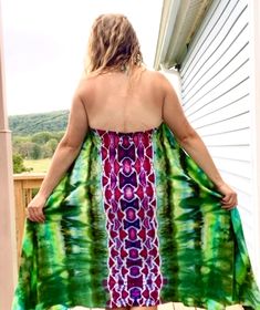 Tag says xl but runs big Adjustable tie halter dress with flowy skirt. Size Chart is in Photos Skirt Size Chart, Tie Dye Socks, Flowy Skirt, Halter Dress, Tie Dye, Size Chart, Skirt