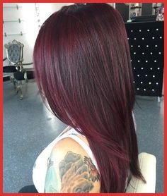 Pelo Color Borgoña, Deep Red Hair, Balayage Straight, Hair Color Mahogany, Mahogany Hair, Hair Color Burgundy, Burgundy Hair, Hair Color And Cut, Red Hair Color