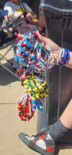 twenty one pilots bracelets! you get five bracelets per order! i put in a lot of work for my bracelets and i would appreciate your support so much <3 if you have any questions, don't hesitate to ask! Kandi Cuff Patterns, Twenty One Pilots Aesthetic, Diy Kandi Bracelets, Diy Kandi, Kandi Kid, Kandi Ideas, Kandi Cuff, Friendship Bracelets With Beads, Kandi Patterns