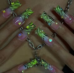 90s Nail Trends, Snooki Nails, 90s Nail Art, Nail Icon, 90s Nails, Neon Green Nails, Long Acrylic Nail Designs, Duck Nails