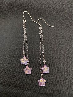 Cute Jewelry Making Ideas, Cute Purple Accessories, Earrings Beaded Handmade, Diy Star Jewelry, Hand Made Earings, Making Jewelry Aesthetic, Wire Earrings Diy, Cute Diy Jewelry, Earing Inspiration