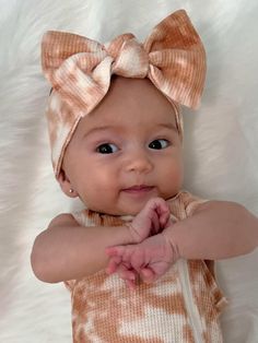 Knot Bow headband, waffle fabric in spice tie dye shade. fits size 0 - 12 mo 100% organic cotton by: spearmintLOVE Newborn Black Babies, Knot Bow, Succulent Garden Diy, Waffle Fabric, Succulent Garden, Black Babies, Girl Stuff, Garden Diy, Sewing Basics