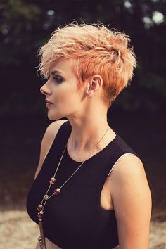 Fete Emo, Free Hairstyle, Kort Bob, Trendy We Fryzurach, Boy Cuts, Hairstyle Trends, Hair 2018, Short Pixie Haircuts, Short Pixie Cut