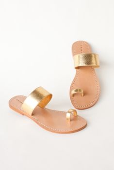 Palermo Sandal Wedding Shoes Flats Sandals, Mode Shoes, Wedding Shoes Flats, Metallic Sandals, Shoe Closet