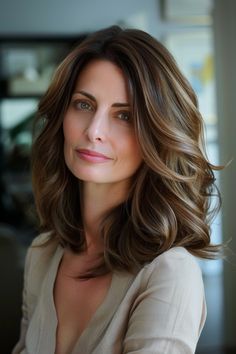 49+ Medium-Length Haircut Ideas for Women Over 40 Medium Hair With Waves, Longer Length Hair With Layers, Classic Layers Haircut, Womens Shoulder Length Hair, Long Layered Bob Hairstyles, Haircut Ideas For Women, Womens Haircuts Medium, Medium Length Hair With Layers