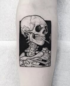 Van Gogh Tattoo, Grunge Tattoo, Tattoo Filler, Skeleton Tattoos, Inspiration Tattoos, Back Tattoo Women, Back Tattoos, Skull Tattoos