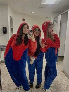 4 Friend Group Costumes, Onesie Halloween Costumes Group, Group Of 3 Halloween Costume Funny, 2 People Halloween Costumes Bff Matching, Pair Costumes Best Friends, Spider Man Onesie, 3 People Halloween Costumes Friends, 3 Halloween Costumes Friends, Matching Halloween Costumes For 3