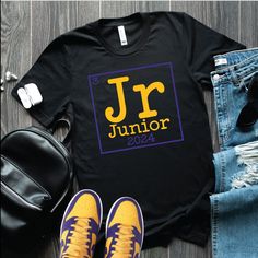 Junior 2023 T-shirt, Junior 2023 Shirt, Junior graduation shirt, Junior class of 2023 shirt, Junior shirt 2023, Junior mom shirt, Class of 2023 shirt, Junior tee, Class Element T-shirt Here at The Head of the Class we strive to provide you with the best designs on high-quality shirts. Our designs are unique just like you! We make our shirts at our small business here in the USA. The shirts we use are high quality 100% ringspun preshrunk cotton and are both durable and comfortable. These are the School Crew Neck T-shirt With Logo Print, Black Tops For College End Of School Year, Black T-shirt With Graphic Print For Graduation, Black Graphic Print T-shirt For Graduation, Black Relaxed Fit T-shirt With School Spirit, College School Spirit Shirt With Crew Neck, Black Tops For College Events At School Year-end, College Spirit Crew Neck Shirt, College Crew Neck Shirt With School Spirit