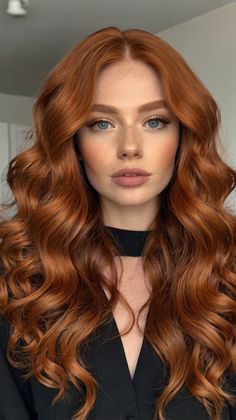 Chic Blunt Ginger Lob 💇🏾‍♀️ Caramel Ginger Hair, Ginger Lob, Warm Ginger Hair, Redish Brown Hair, Redhead Aesthetic, Hair Colors Dark, Hair 2025, Hair Colors For Black Women, Colors For Black Women