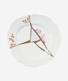 Kintsugi Dessert Plate No. 1 Seletti - BEAM // Design Store Art Japonais, Fruit Plate, Plate Design, Gold Hands, Objet D'art, Side Plates, Everyday Items, Dessert Plate, Wabi Sabi