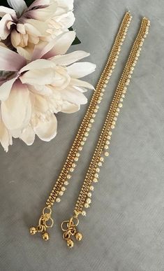 Traditional Cheap Bracelets For Festive Occasions, Cheap Gold Anklets For Party, Affordable Gold Anklets For Party, Danty Arabian Jewelry, Luxury Gold Elegant Anklets, Cheap Bracelets For Puja And Diwali, Cheap Elegant Anklets For Gifts, Luxury Chandbalis For Reception, Cheap Bracelets For Diwali