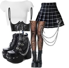 Auroracore Aesthetic Outfits, Punk Rock Outfits For Women, Alt Outfits, Grunge Goth, Fashion Mistakes, Gothic Outfits, Goth Outfits, Alternative Outfits