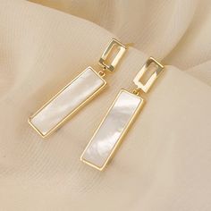 Brand New In Packaging. Elegant White Summer Earrings, Minimalist White Jewelry For Spring, Alloy Earrings, Round Stud Earrings, Square Earrings, White Earrings, Earring Sale, Shell Earrings, Acrylic Earrings