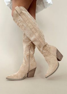 Bronco Cowgirl Boot Boho Cowgirl Boots, Cream Cowgirl Boots, Wide Calf Cowboy Boots For Women, Winter Cowgirl Boots Outfit, Women’s Cowboy Boots, Thigh High Cowgirl Boots, How To Wear Cowboy Boots Women, Boot Outfits For Women, Nashville Winter Outfits