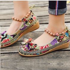 Nwot Green Floral Mary Jane Shoes With Beaded Accents Canvas Material With Floral Print Gold Laces In Back For Adjustable Wearing Ease Rubber Sole Never Worn Boho Wedges, Ankle Flats, Beaded Ankle, Beaded Flats, High Wedges, Shoes Heels Wedges, Casual Loafers, Casual Flats, Ethnic Style