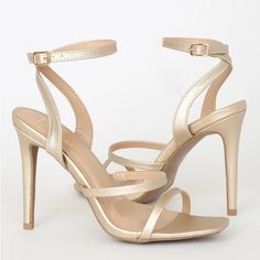 Https://Www.Lulus.Com/Products/Leticiya-Gold-Ankle-Strap-High-Heel-Sandals/1059642.Html Nwt. Purchased For A An Event And Did Not Go. Too Late To Return To Lulus Website. Comfortable Wedding Heels, Shoes For The Bride, Trendy High Heels, Cute High Heels, Soft Sandals, Gold High Heels, Ankle Strap High Heels, Holy Moly, Bridal Heels