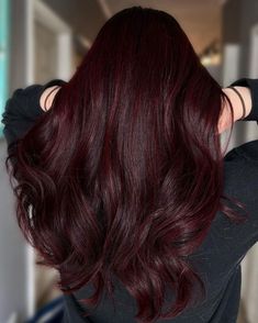 Burgundy Red Hair Dimensional Burgundy Red Hair, Garnet Red Hair Color, Intense Dark Red Hair, Hair Color Quotes, Wine Red Hair Color, Burgundy Red Hair, Dark Burgundy Hair, Hair Color For Morena