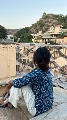 India, Rajasthan, Jaipur, Desi, Aesthetic, Pinterest, Viral, Trending, Udaipur, Tourist, Ajmer, Monument, Ethnic, Traditional, Jhumka, Kurti, Indian, Desi, Vibes Indian Aesthetic Outfit Casual, Chennai Outfits, Udaipur Aesthetic Outfits, Jaipur Aesthetic Outfits, Desi Girl Aesthetic Kurti, Kurti Aesthetic Poses, Outfits To Wear In Rajasthan, Modern Desi Aesthetic