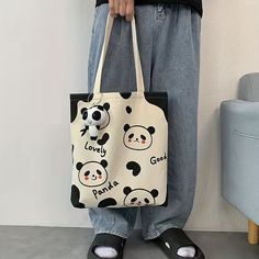 #trendy #trendystreetstyle #trendytotebags #tote #toteaesthetic #totebagdesign #coquette #fashion Panda Canvas, Tote Bag Business, Art Tote Bag, Trendy Tote Bags, Diy Tote Bag, Commuter Bag