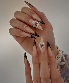 Lace Nail Design, Classy Acrylic, Nail Charm, December Nails, Nails Matte, Airbrush Nails, Lace Nails, Drip Nails, Aesthetic Nails