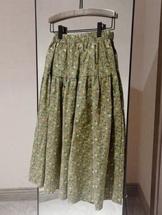 Vintage Midi Skirts Women A-line French Style Printed Simple Elastic Waist Gentle New Spring Prairie Ditsy Floral Skirt, Fashion Mood Board, Clothes Outfits, Farm Girl, Matches Fashion, Green Skirt, Ditsy Floral, Women Skirts Midi, New Wardrobe