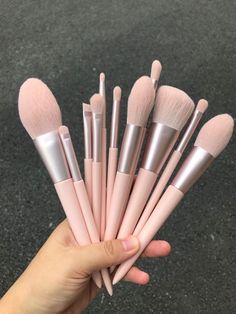 Pink Makeup Brushes, Cheap Makeup Brushes, Pink Makeup Brush, Alat Makeup, Makeup Accesories, Makeup Brushes Set, Cheap Makeup, Pink Makeup, Makeup Items