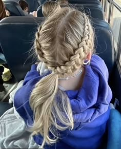 French Braid Hair Styles, Hairstyles Hair Up, Lake Hairstyles, Cute Summer Hair, Camp Hair, Hockey Hair