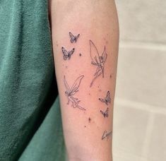 cute little fairy with fairy dust and butterfly tattoos Medium Tattoos, 4 Tattoo, Discreet Tattoos, Subtle Tattoos, Dainty Tattoos, Dope Tattoos, Little Tattoos