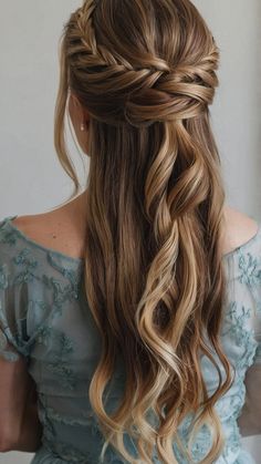 Discover trendy half up half down prom hairstyle ideas with braids for short, simple, and front view looks. Whether you have medium hair or long locks, these easy styles work for every hair type, including thin, short, or curly hair. From cute and black-inspired designs to simple and medium-length options, find your perfect prom look here! Braided Half Up Half Down Hair Front View, Medium Length Viking Braids, Round Face Half Up Half Down, Bridal Hair Down With Braid, Greek Mythology Hairstyles, Prom Hairstyles With Braids, Bridal Hair Half Up Front View, Braided Half Up Half Down, Hair Styles For Party