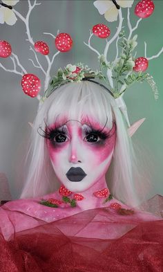 Mushroom Makeup Looks, Evil Fairy Makeup, Mushroom Fairy Makeup, Dark Fairy Makeup, Mushroom Makeup, Evil Fairy, Magic Makeup, Fairy Halloween, Mushroom Fairy