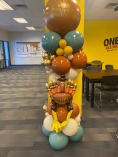 Retro Orange by Kalisan and Willow by Tuftex . 12 inch balloons 5 inch balloons Fall Column Decorations, Thanksgiving Balloon Bouquet, Thanksgiving Balloon Decorations, Balloon Thanksgiving, Thanksgiving Balloons, Fall Balloons