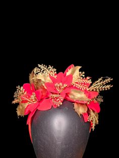 Celebrate the festive season with our Christmas Flower Crown, adorned with vibrant red and gold poinsettia flowers. This elegant accessory is perfect for holiday parties, photoshoots, and adding a touch of Christmas magic to any outfit. Embrace the spirit of the season with this beautifully crafted crown! 🎄✨ Christmas Crown, Festive Hair, Poinsettia Flowers, Poinsettia Flower, Elegant Accessories, Turbans, Red And Gold, Hair Accessories Headbands, Wedding Basket