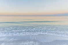 the beach is clean and ready to be used as a backdrop for an image or wallpaper