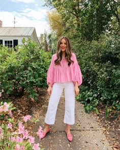 Feminine Colorful Outfits, Outfits In My Closet, Romantic Everyday Outfits, Classic Girly Outfits, Colorful Button Down Shirt Outfit, Grand Millennial Style Clothes, Glamorous Spring Outfits, Colorful Feminine Outfits, Grandmillenial Style Clothing