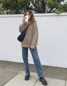 Chloe Hayward, Jumper Outfits, Vinter Mode Outfits, 00s Mode, Autumn Fits