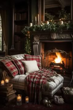 Tartan Christmas, Winter Decorating, Christmas Mantel Decorations, Cosy Christmas, Cottage Christmas, Christmas Interiors, Christmas Living Rooms, Christmas Bedroom, Christmas Mantels