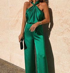 Wedding Guest Dress Fall, Jumpsuit Dresses, Fashion Jumpsuits, Jumpsuit For Wedding Guest, Chique Outfit, Satin Jumpsuit, Silk Jumpsuit