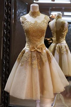 Gorgeous High Neck Sleeveless Golden Appliques Tulle Short Prom Dress-319512 Gaun Koktail, High Neck Prom Dress, Short Graduation Dresses, Prom Dresses Elegant, Prom Dresses 2018, Lace Prom Dress, Mini Robes, Short Homecoming Dress