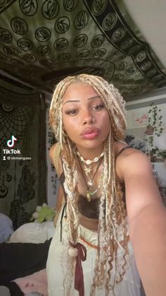 White Braids, Summer Outfit Dress, Braids Summer, Short Box Braids Hairstyles, English Fashion, Classic Clothing, Protective Hairstyles Braids, Hair Twist Styles