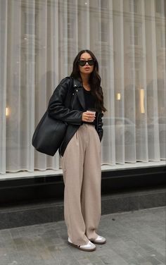 Looks Adidas, Samba Outfit, Looks Street Style, Mode Inspo, 가을 패션, Autumn Outfit, Outfit Inspo Fall, Fall Fashion Trends