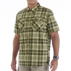 Made of cotton spandex yarn-dye plaid fabric, this shirt is made for comfort and freedom of movement. Two chest pockets with button closure featuring a pen slot on one of the pockets; accented with blue chambray on the inside neckband.Features: Stretch FabricArc Thermal Performance Value (atpv): Not_applicableClosure Type: ButtonFit: Regular FitIndustry: ConstructionNeckline: Collar NeckNfpa 2112: Flame-Resistance: NoPockets: 2 Chest Button PocketsSleeve Length: Short SleeveApparel Length: 15.75 Mens Work Shirts, Workwear Shorts, Mens Workwear, Mens Short Sleeve Shirt, Mens Plaid, Large Shirts, Plaid Fabric, New Green, Mens Green