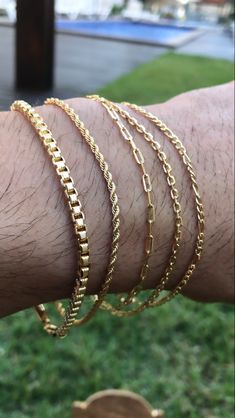 Bracelet Ideas For Men Gold, Boys Gold Bracelet Design, Gold Jewelry Men, Braclets Gold, Gold Bracelets Stacked, Jewelry Knowledge, Bridal Jewels, Mens Gold Jewelry