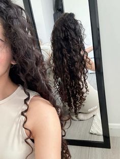 Long Loose Curly Hair, Lose Curly Hair, Long 3a Hair, Waist Length Curly Hair, Long 2c Hair, Long Healthy Curly Hair, Very Long Curly Hair, Long Natural Curls, Long Hair Curly