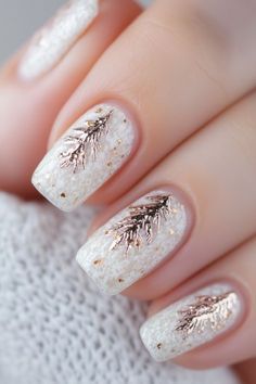 Nativity Scene Nails, Christmas Deer Nails, Unique Holiday Nails, Light Christmas Nails, Deer Nail Art, Dessert Nails, Deer Nails, Feather Nails