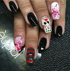 Fun Nail Designs Creative Latest Fashion, Halloween Coffin Nail Ideas, Halloween Toenail Designs, Halloween Movie Nails, Gelish Halloween, Horror Themed Nails, Desi Nails, Creepy Halloween Nails