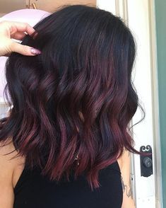 Brunette Girls, Hair Color Chocolate, Cherry Hair, Luxy Hair, Red Highlights, Ombré Hair, Burgundy Hair, Trendy Hair Color