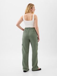 Casual Linen Cargo Bottoms, Casual Linen Cargo Pants, Casual Linen Cargo Pants With Pockets, Casual Linen Pants With Multiple Pockets, Utility Wide-leg Pants With Patch Pockets, Wide-leg Linen Cargo Pants With Pockets, Versatile Wide-leg Cargo Pants With Elastic Waistband, Linen Ankle-length Cargo Pants With Side Pockets, Ankle-length Linen Cargo Pants With Side Pockets