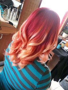 Ombre trend done right. ... Love this! Only for me, I want to reverse red and blonde. Red And Blonde Hair, Blonde Bayalage, Balayage Hair Blonde Medium, Balayage Hair Blonde Long, Red And Blonde, Balayage Hair Caramel, Red Hair With Highlights, Red Blonde Hair, Blond Balayage