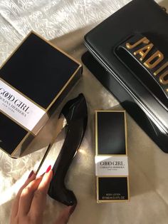 Carolina Herrera Good Girl, Dream Dates, What A Girl Wants, Good Girl, Glass Perfume Bottle, Carolina Herrera, Cute Jewelry, Black Heels, Cool Girl